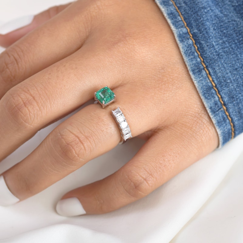 Bague émeraude diamants et or blanc
