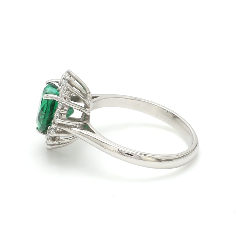 Bague émeraude fiançailles