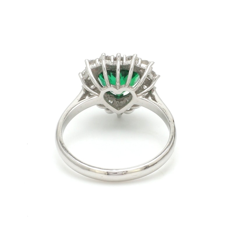 Bague émeraude fiançailles