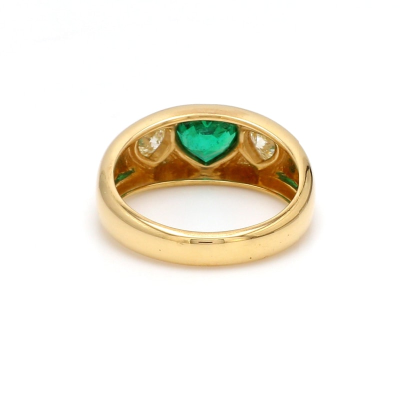 Chevalière Femme émeraude et diamants